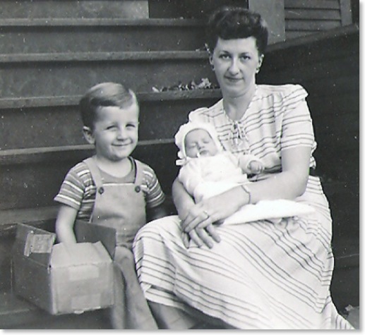 Sept-1947-just-home-to-my-brother
